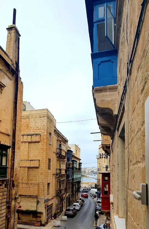 Valletta Lucia Townhouse Holiday home